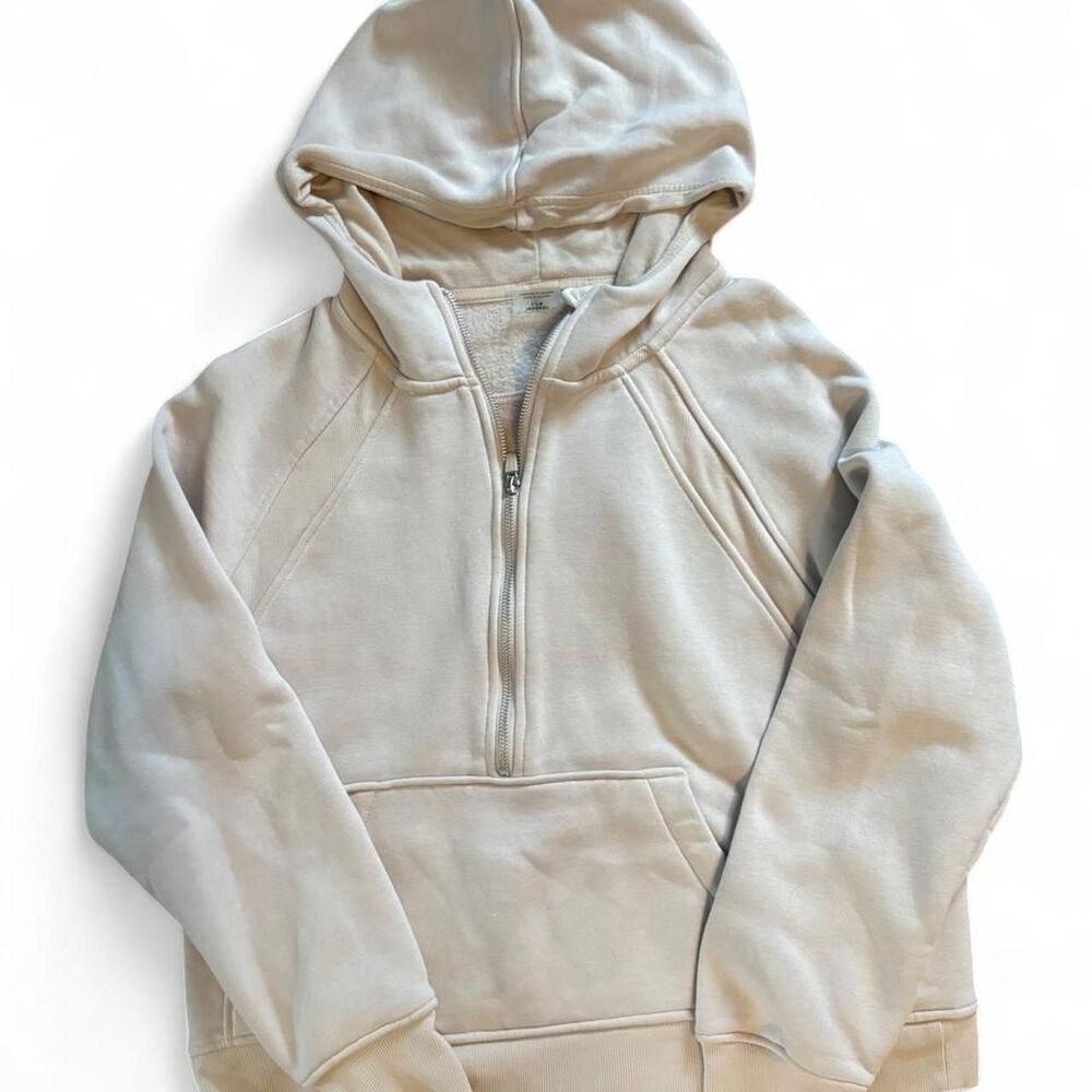 Danskin Women's Cream and White Hoodie